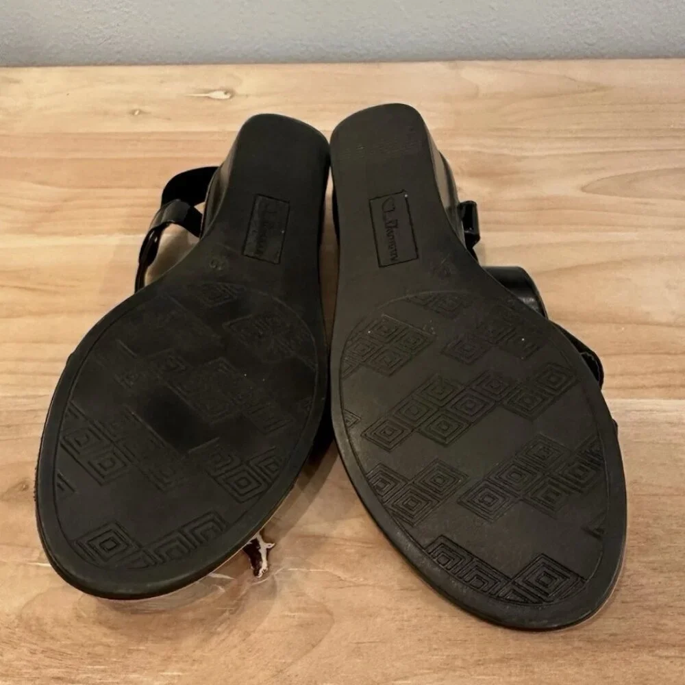 Women's 10 CL Laundry Black Strappy Slip-on Comfort Work Casual Wedge Sandals